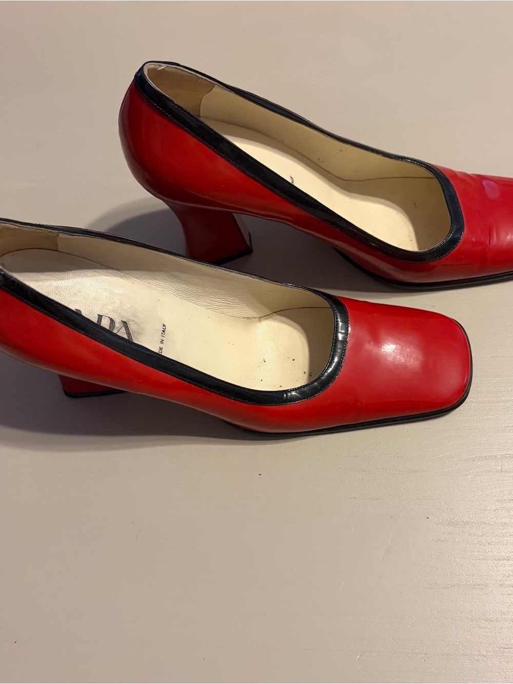 Prada Red Leather Pumps with Black Trim - Picture 4 of 4